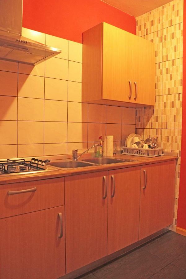 דירות נובה גוריקה Stonehouse מראה חיצוני תמונה